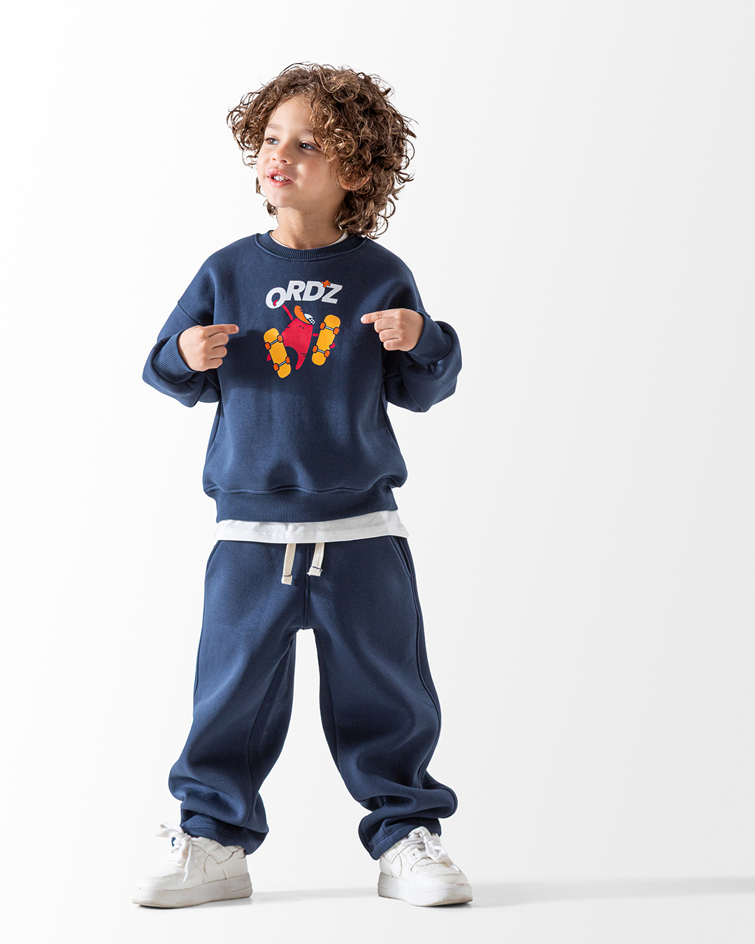Ensemble the commands of anime designs for children, children