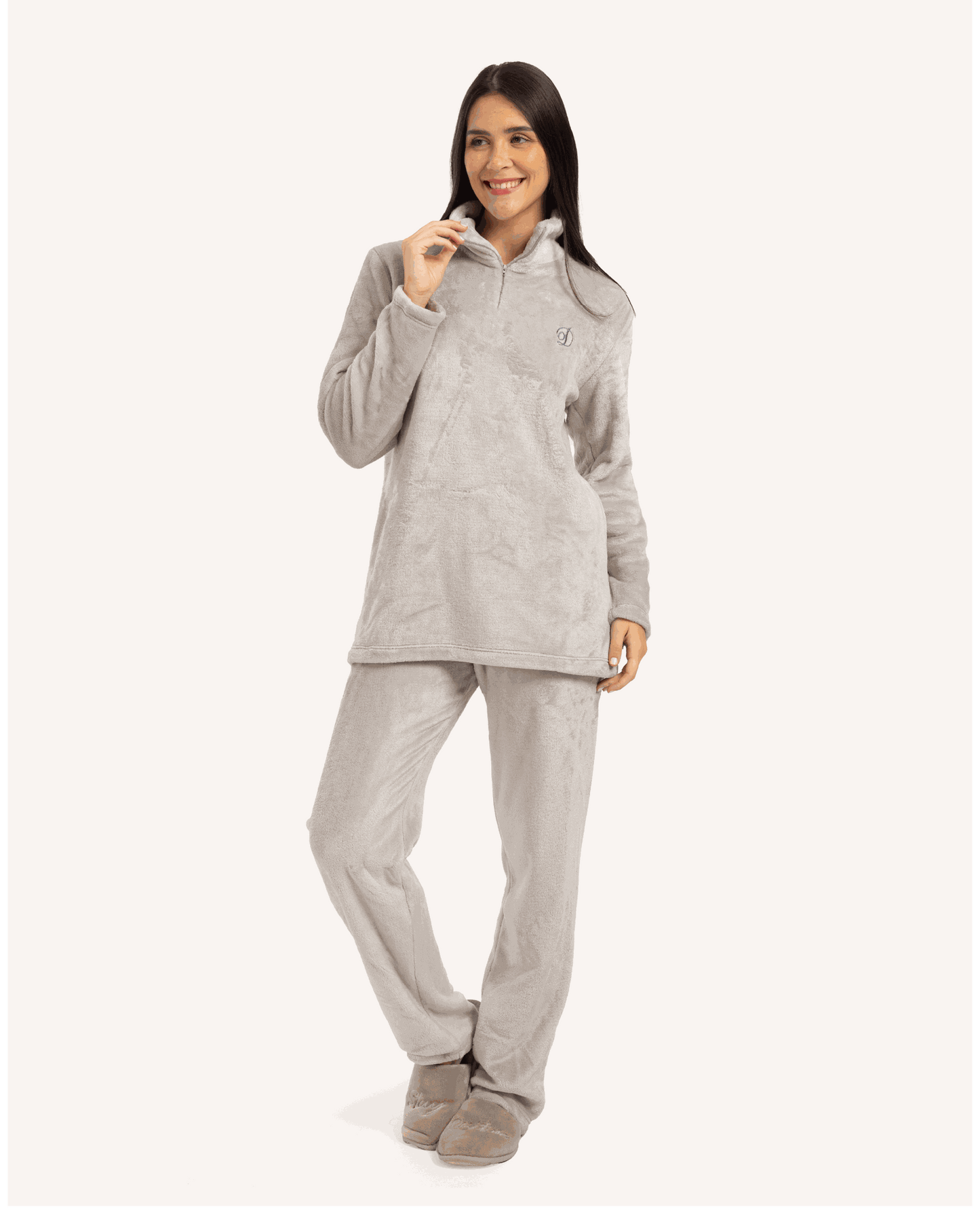 بيجاما حريمي بولار