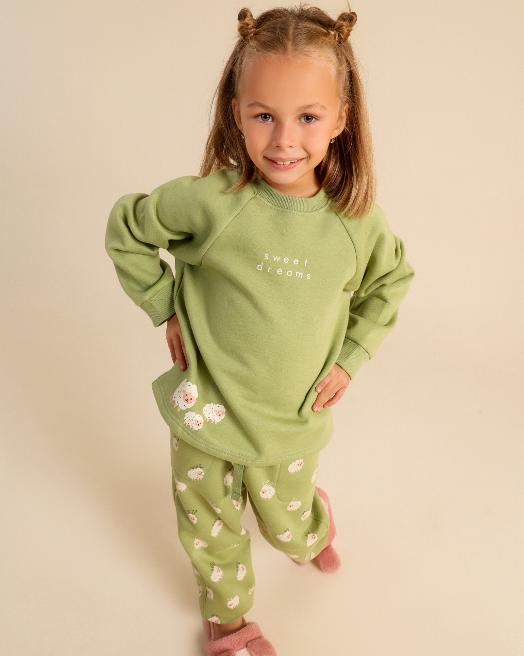 Girls' winter pajamas with a happy sheep print