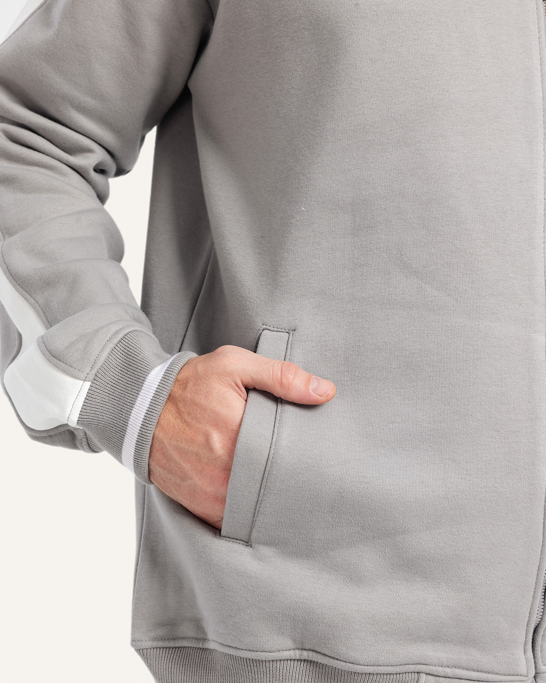 طقم ميلتون بقصه على الاكمام