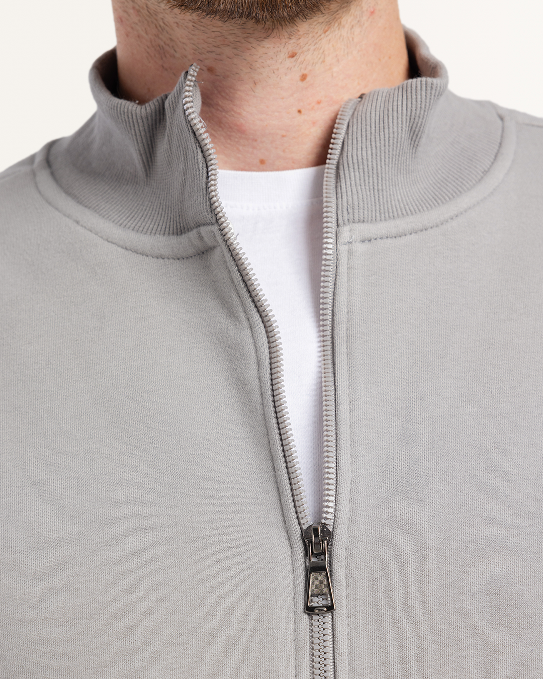 طقم ميلتون بقصه على الاكمام