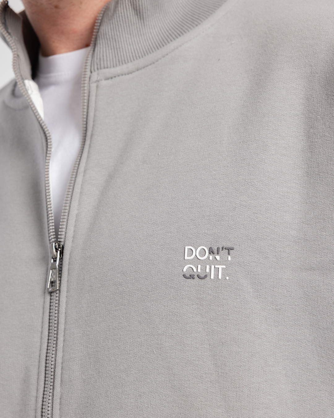 طقم ميلتون بقصه على الاكمام