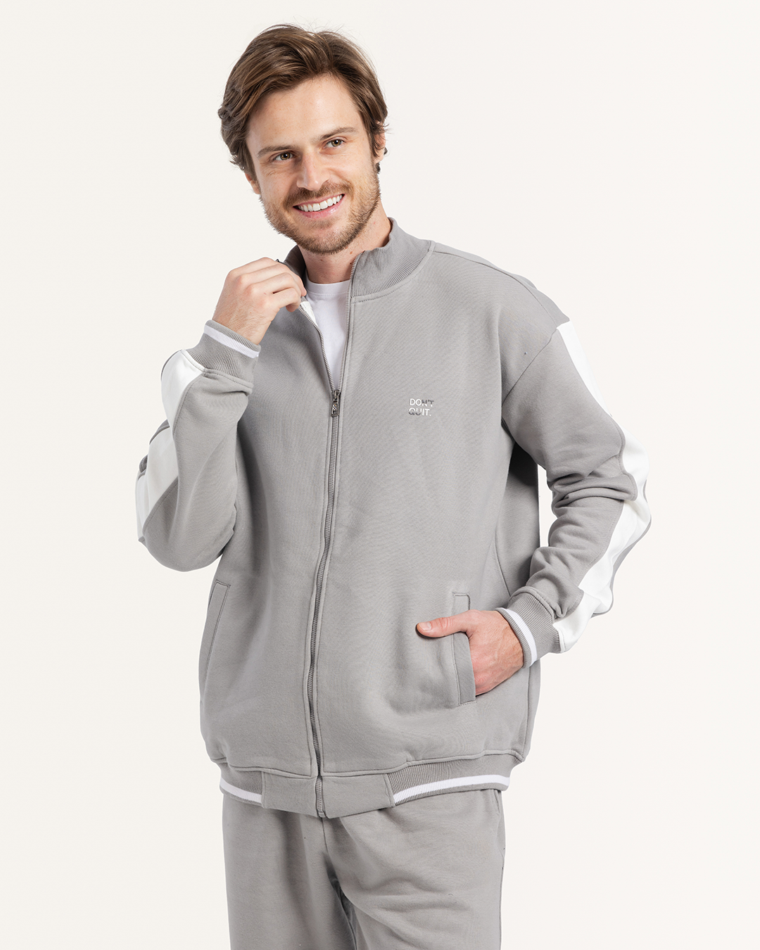 طقم ميلتون بقصه على الاكمام