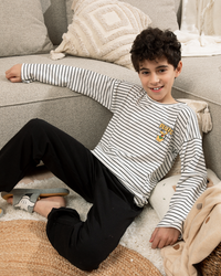 Mountains of spring بيجاما أولادي مقلّمة