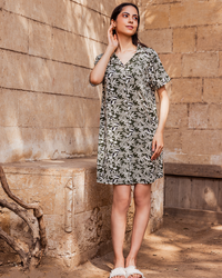 Women's shirt with lace cut on the shoulder, olive rose