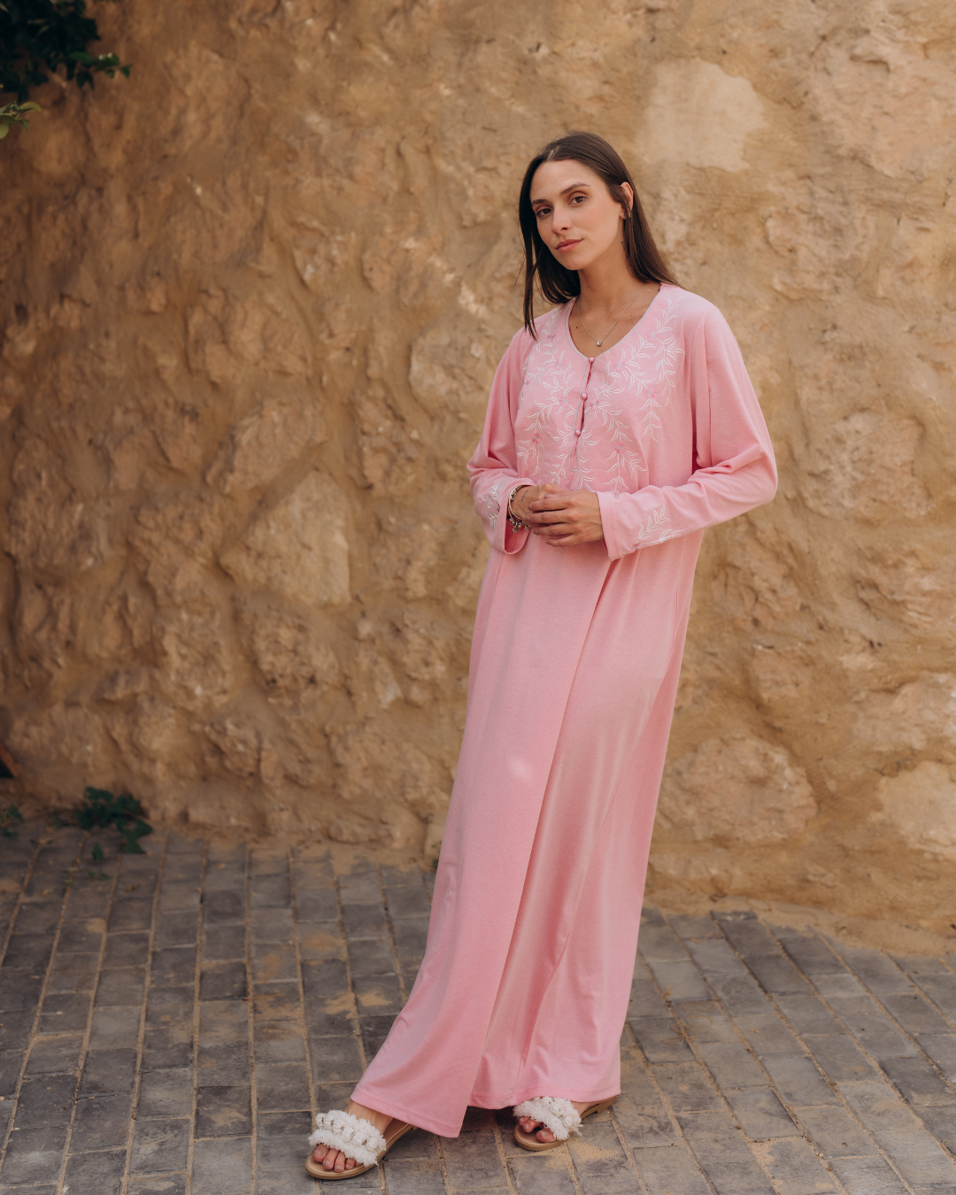 قميص حريمي كم راوند زراير مطرز فروع