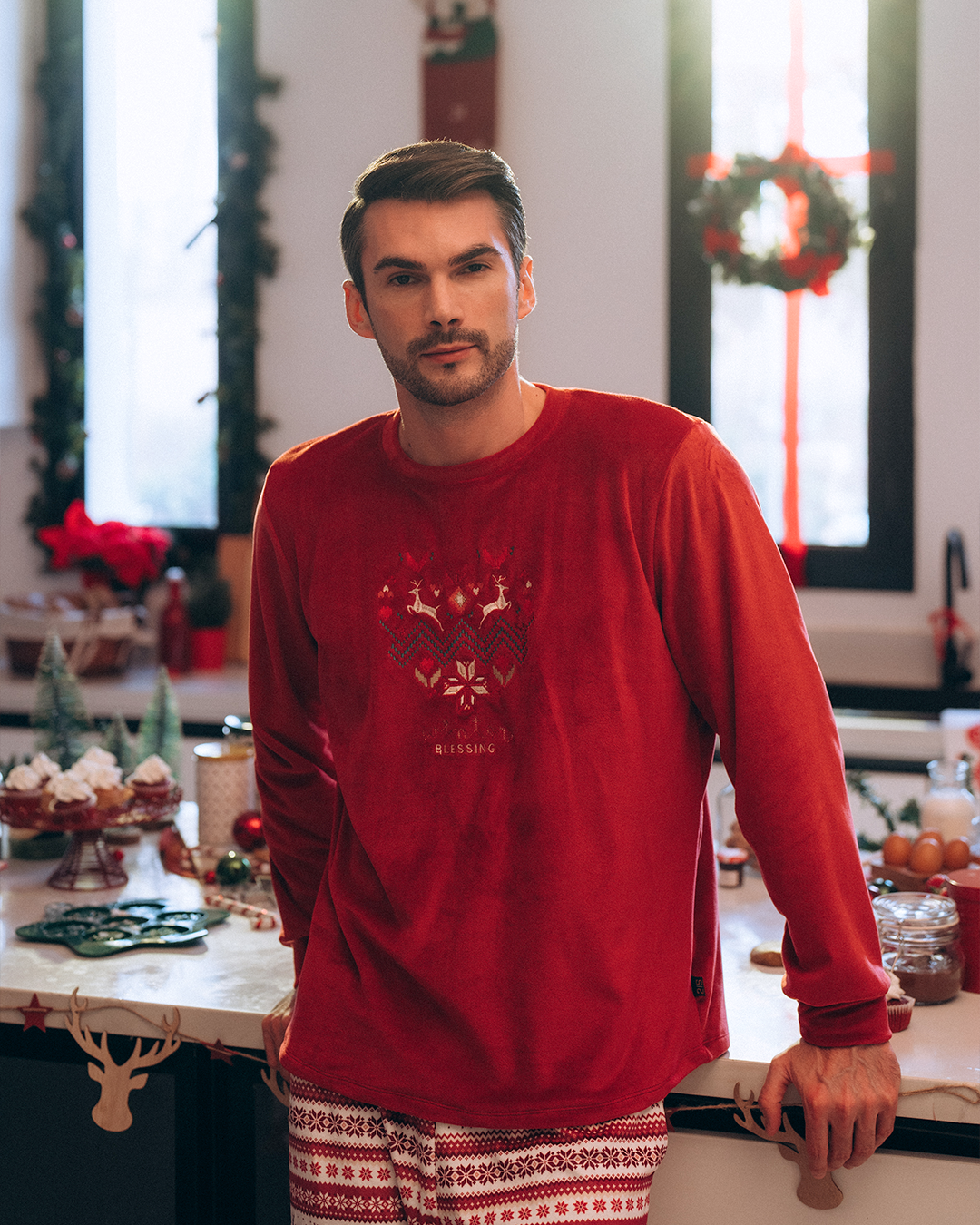 Winter Blessing Men's Christmas Plush Polyester Pajamas