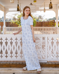 قميص نوم حريمي زراير  دانتيل كشكشه علي الصدر