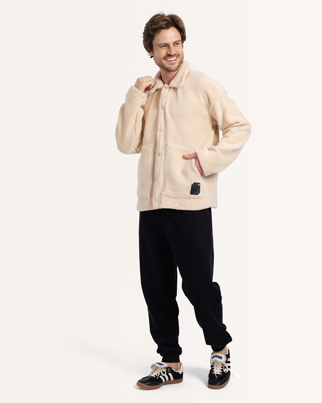 بيجاما بكباسين كُم طويل و بنطلون ميلتون