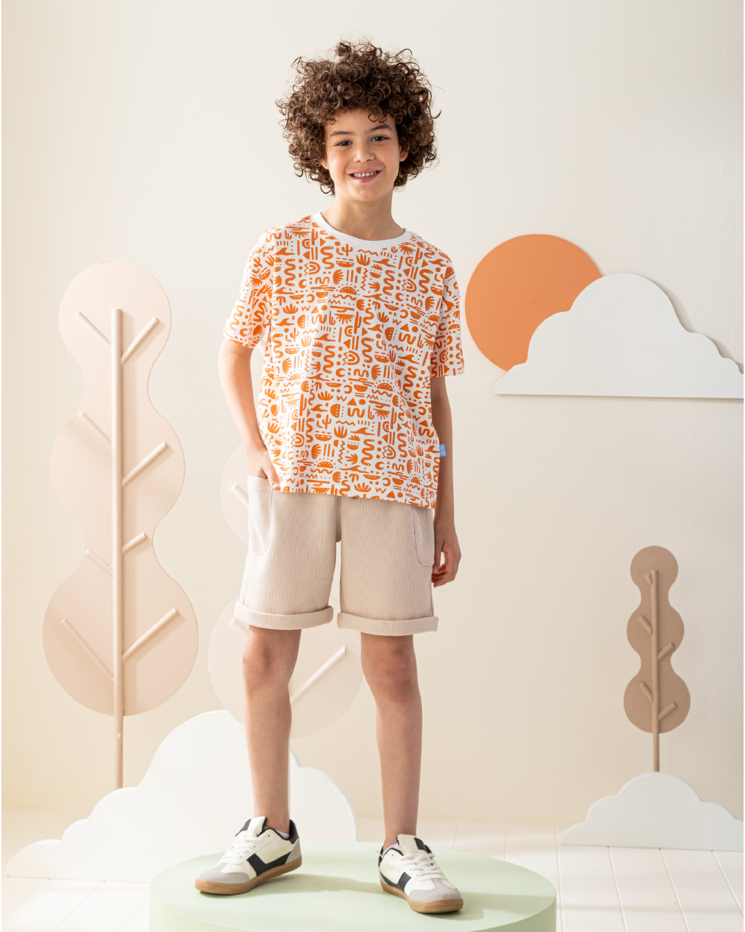 بيجاما شورت جاكارد و توب نص كم مع طباعه بوهو