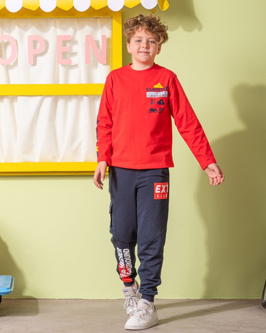 Summit Extreme بيجامة اولادي محير