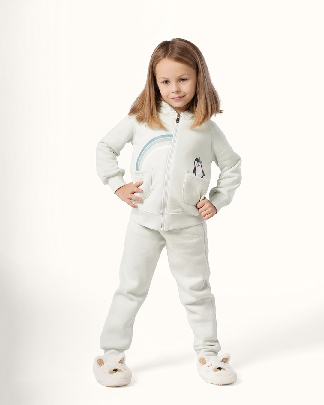 بيجاما منقطه بطريق