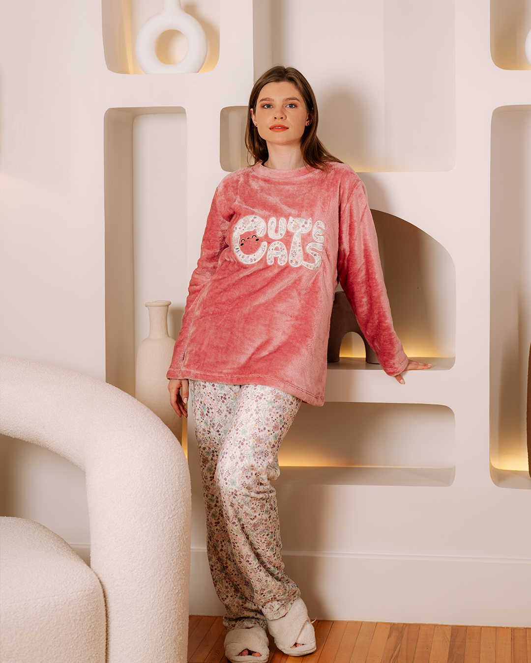 cute cats حريمي دوران تطريز بنطلون الوردة الصغيرة بولار