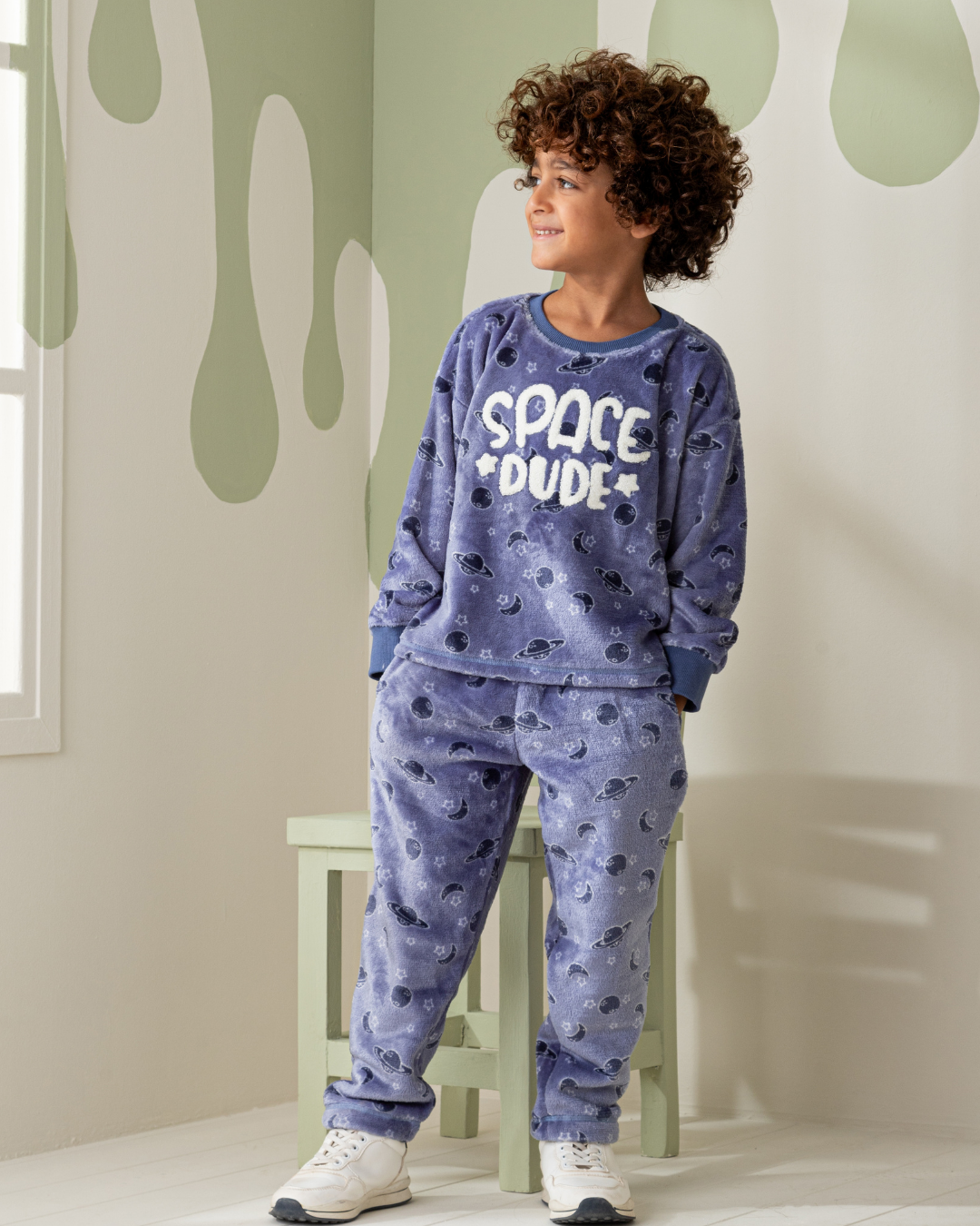 Space Dude بيجاما اولادي بكم و بنطلون بولار مطبوع