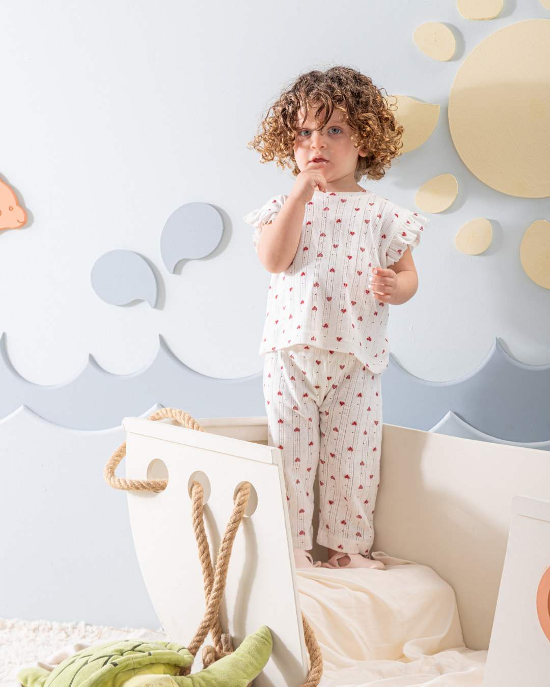 Mini hearts baby بيجاما بيبي بناتي كم رافل و بنطلون