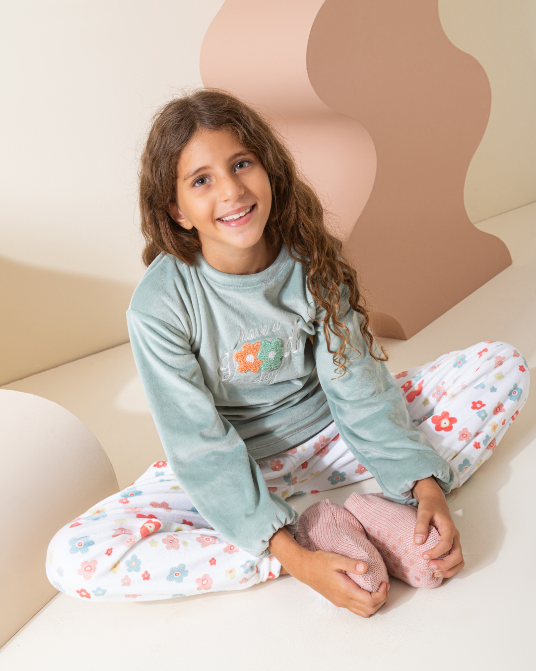 Girls' velvet T-shirt