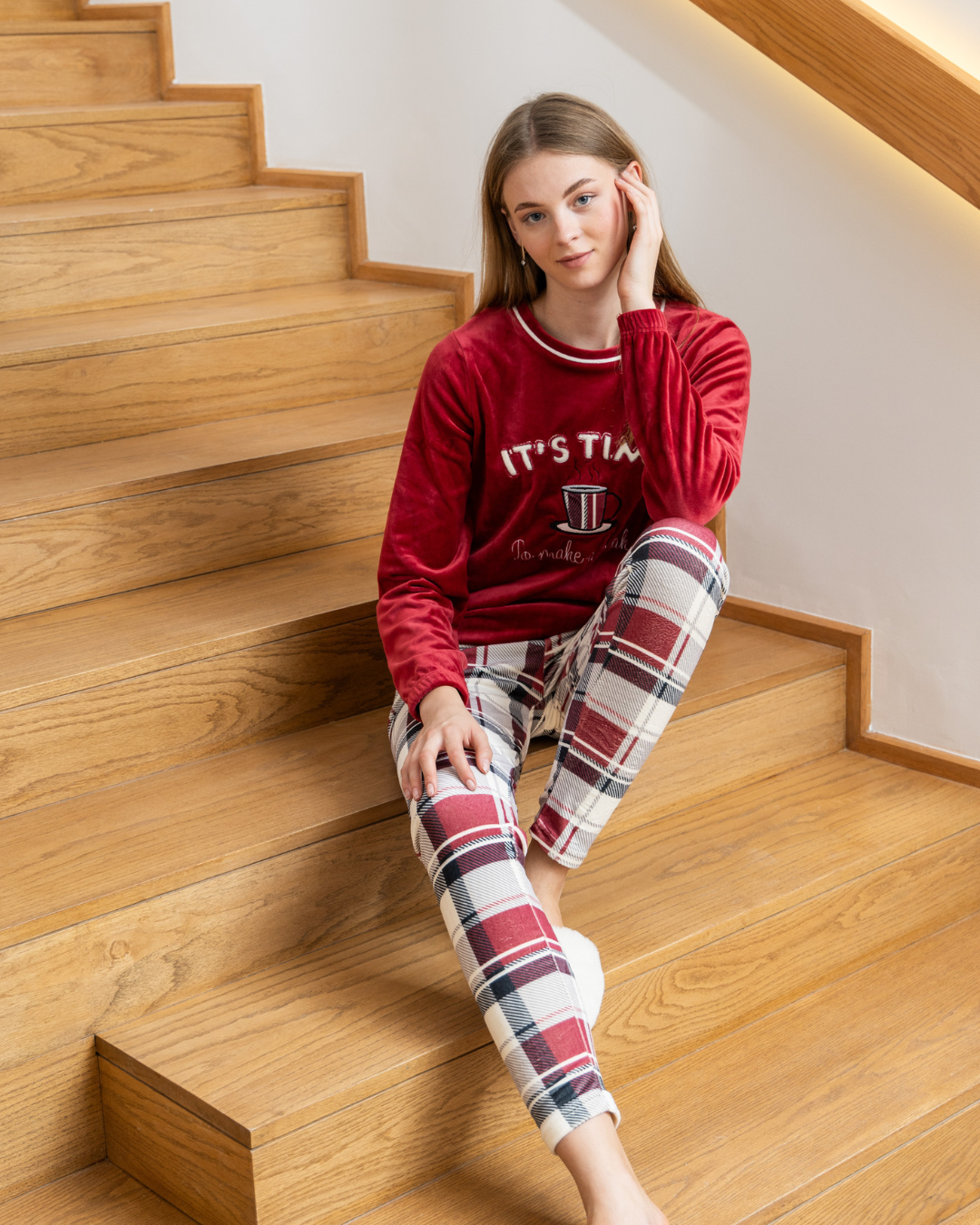 Women's velor pajamas, plain sweater, cup embroidery