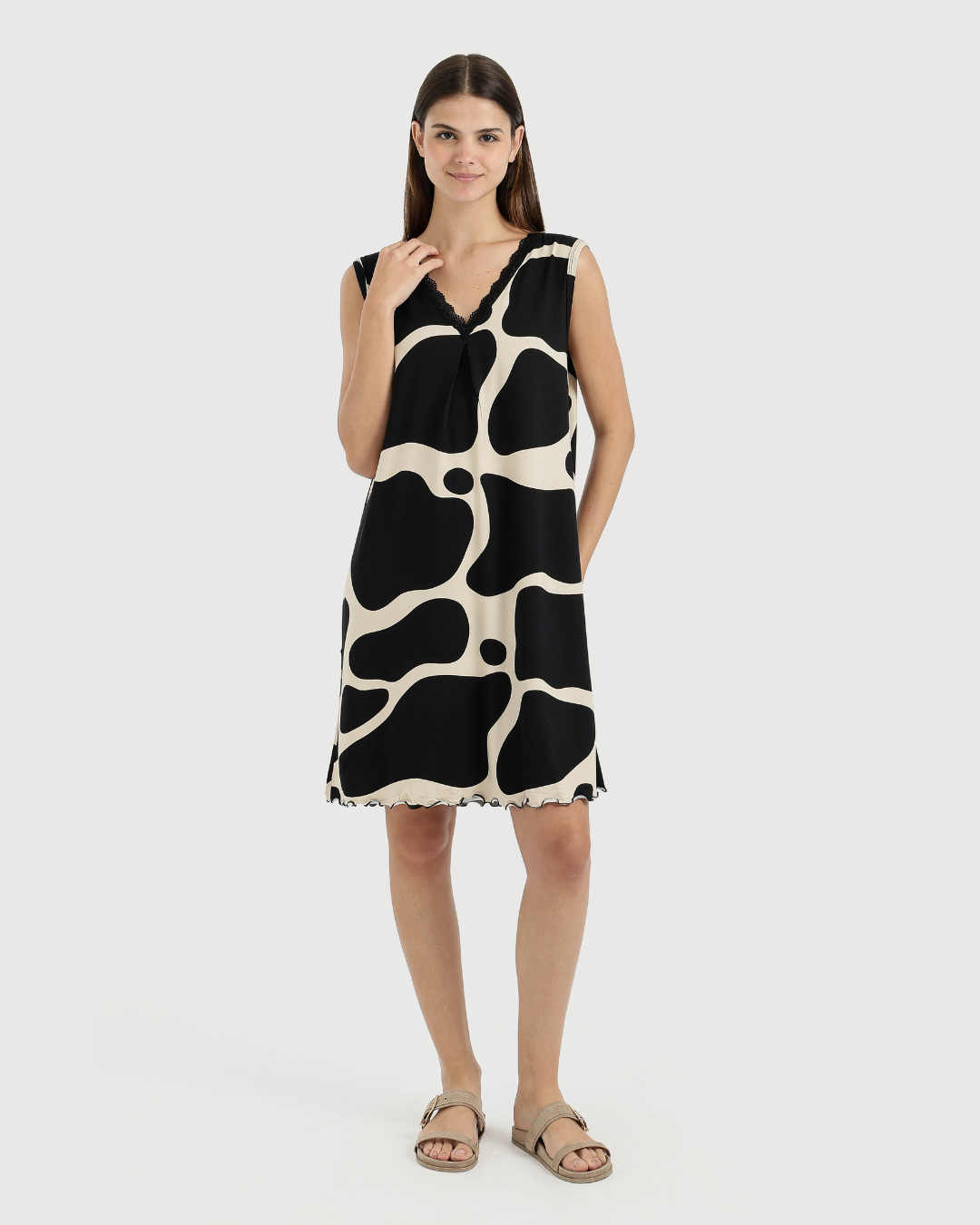 قميص حريمى V كت طباعه