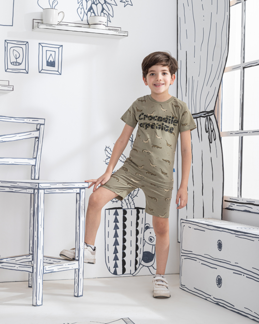 Crocodile apetite بيجاما أولادي نُص كُم
