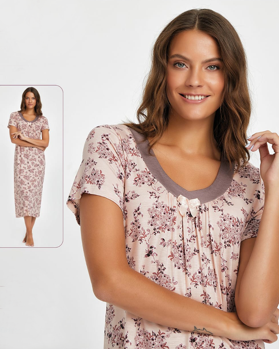 Women's long-sleeved night-shirt