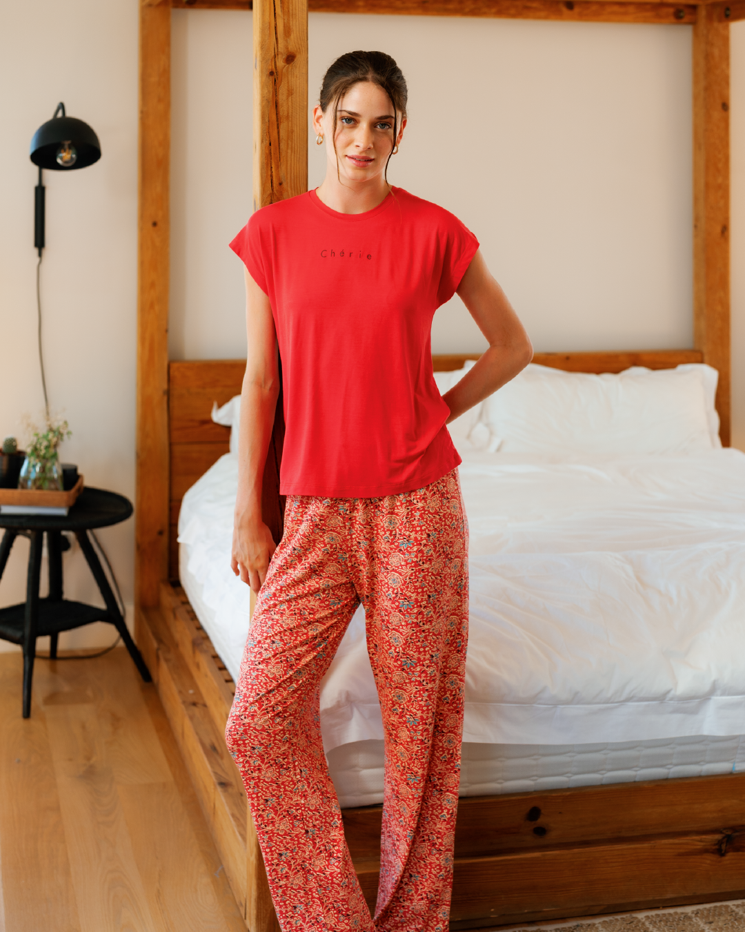 Half-sleeve pajamas in warm summer colors