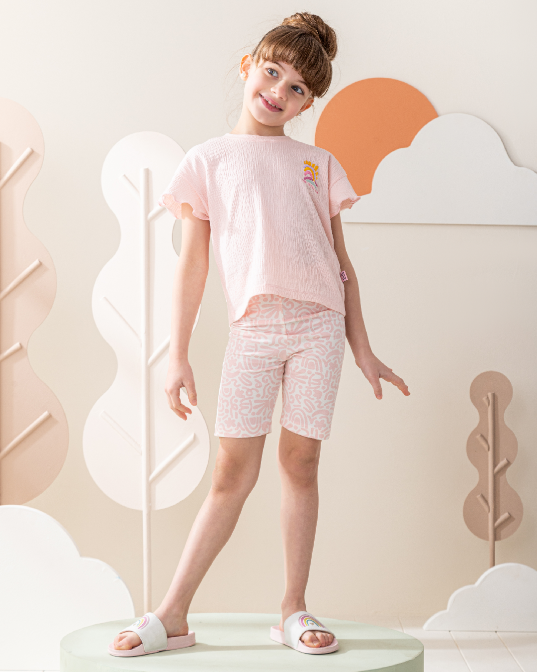 Fun in the sun Girls' half-sleeved pajamas and legging shorts