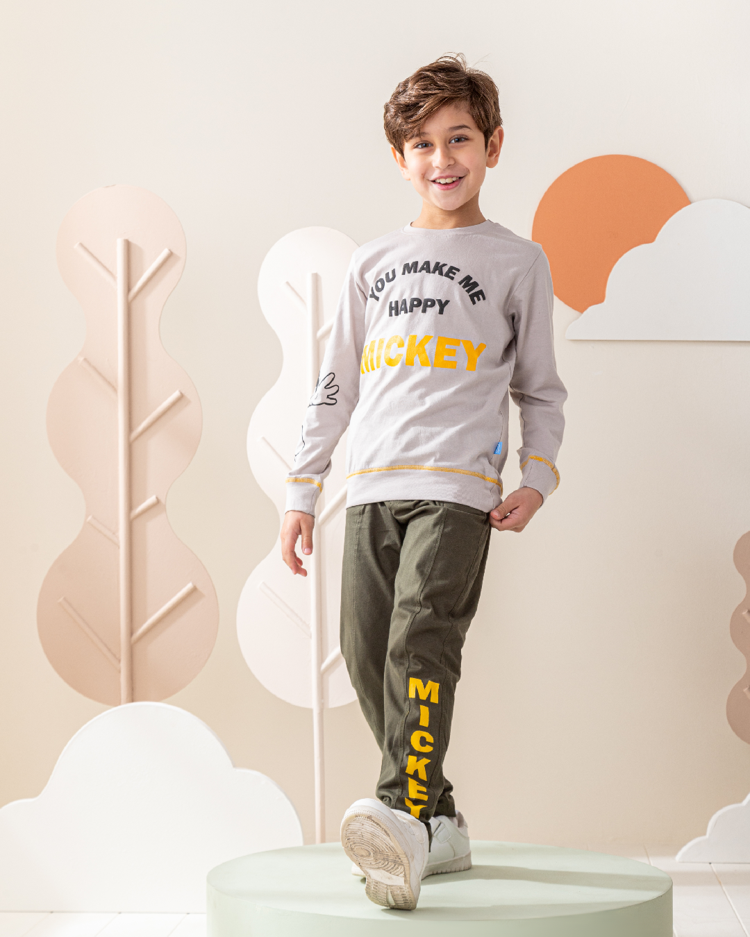 Happy Mickey بيجاما اولادي بكم و بنطلون بجيب