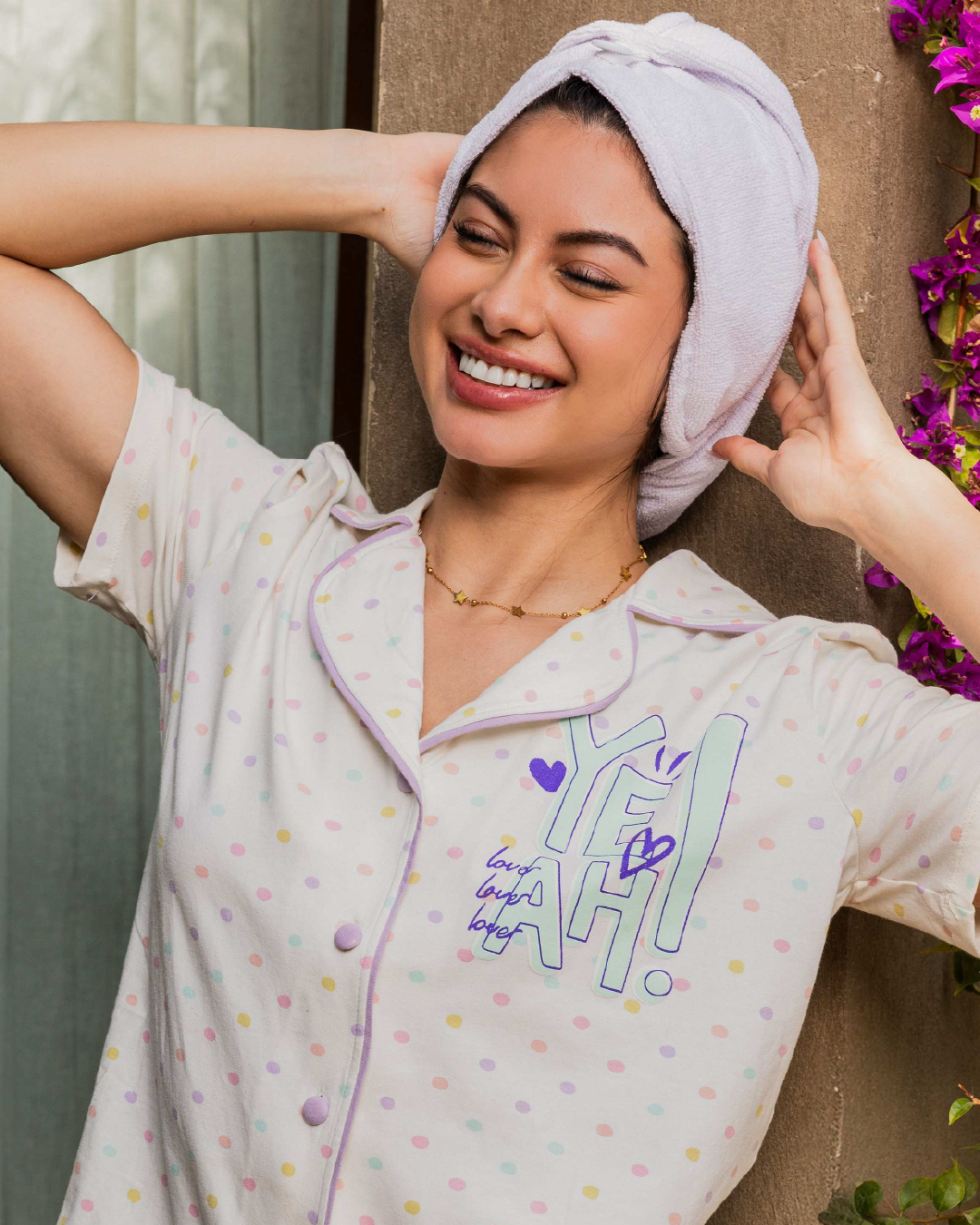 Yeah ‫بيجامة حريمي بنطلون‬ منقطة