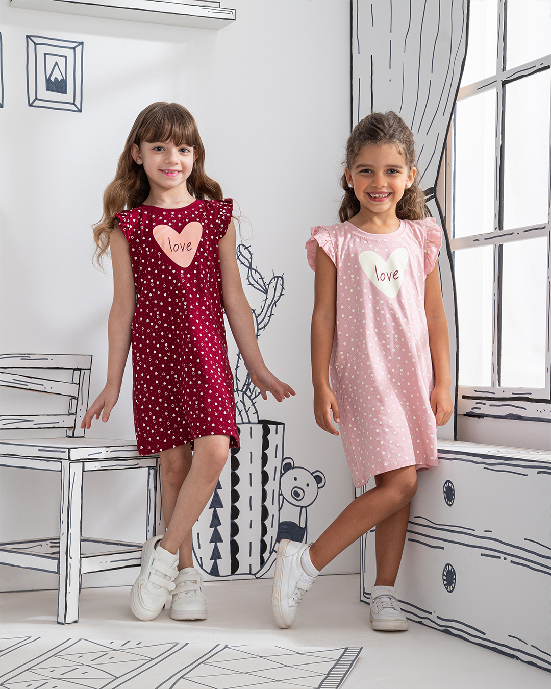 Love hearts girls nightgown