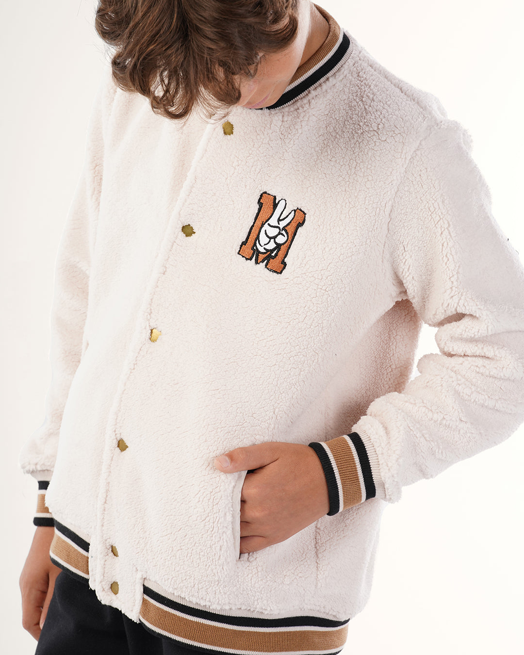 طقم بنطلون و جاكيت بيسبول بكباسين