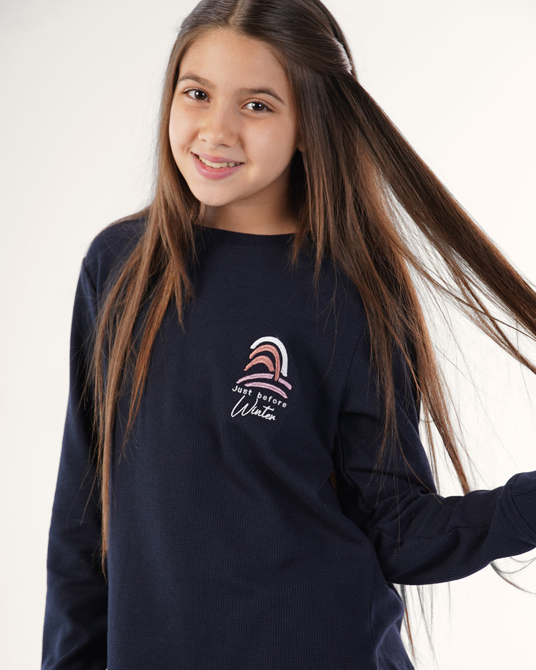 طقم بنطلون جاكارد وتوب كُم طويل قبل الشتاء