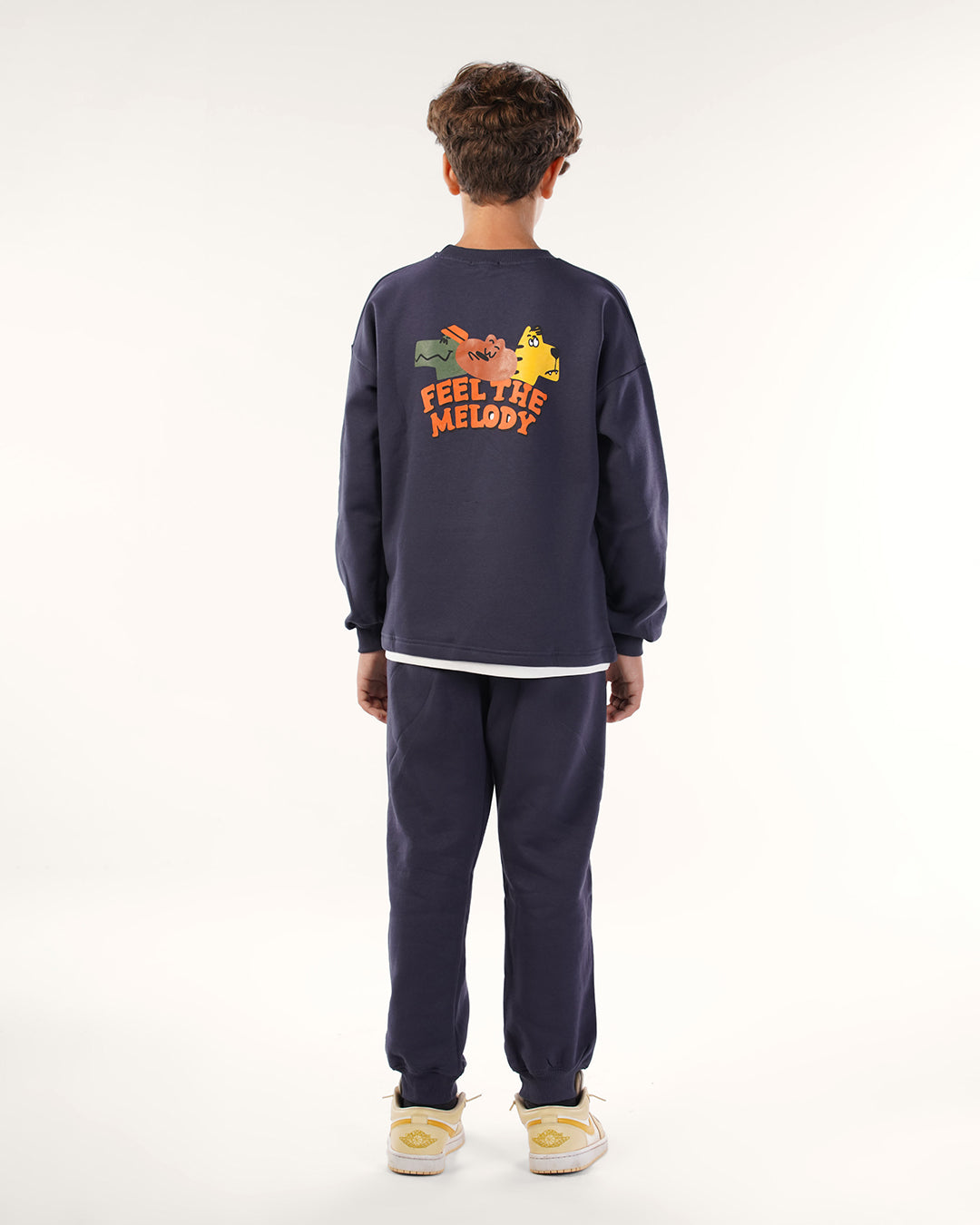 طقم الثلاثي الغنائي