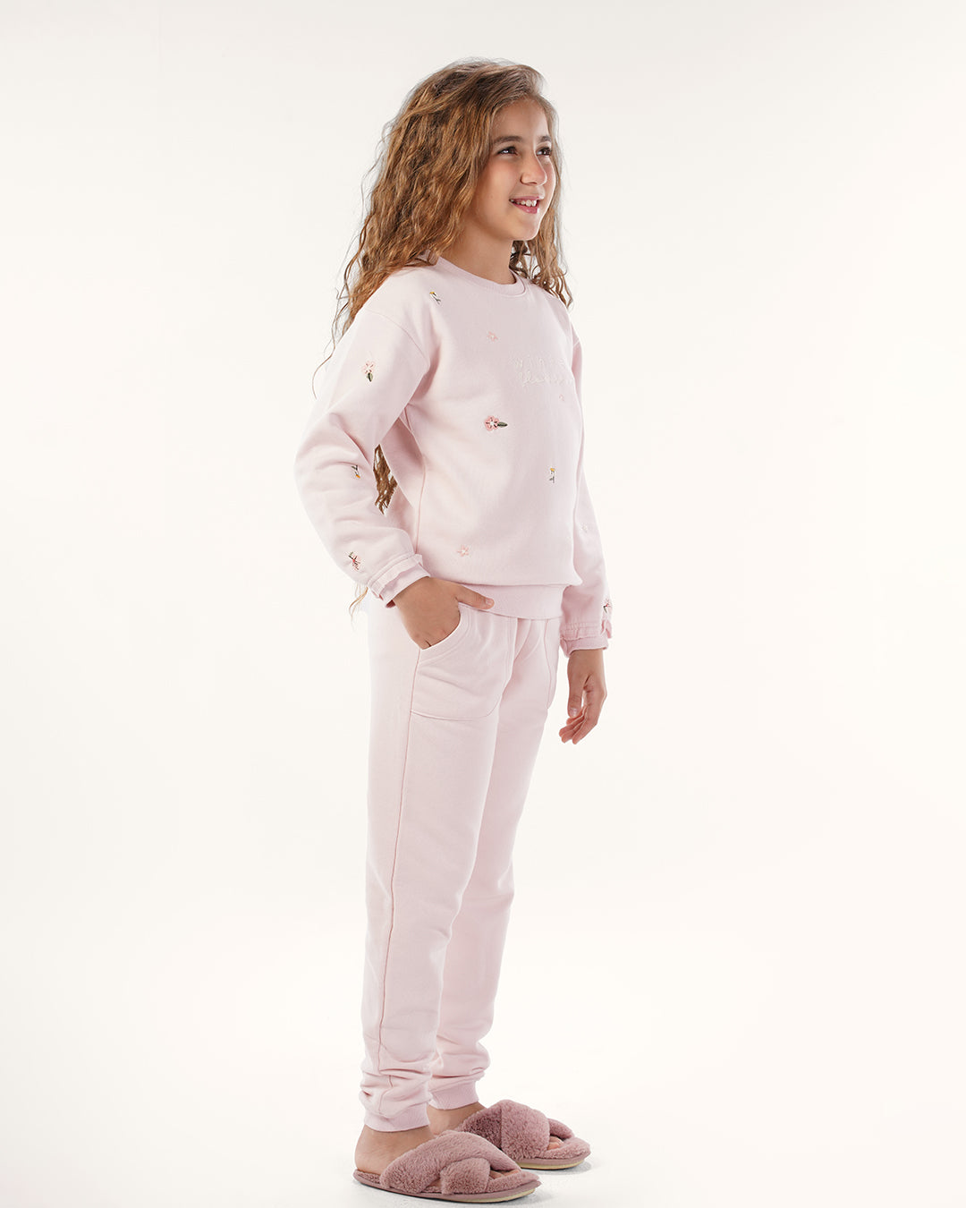 بيجاما كم طويل أزهار الشتاء