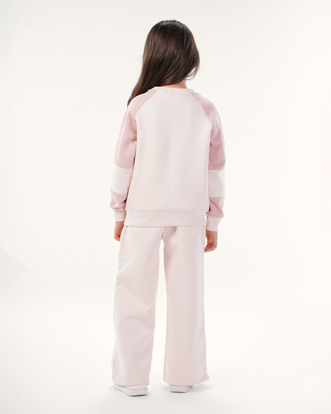 طقم رياضي هيا بنا