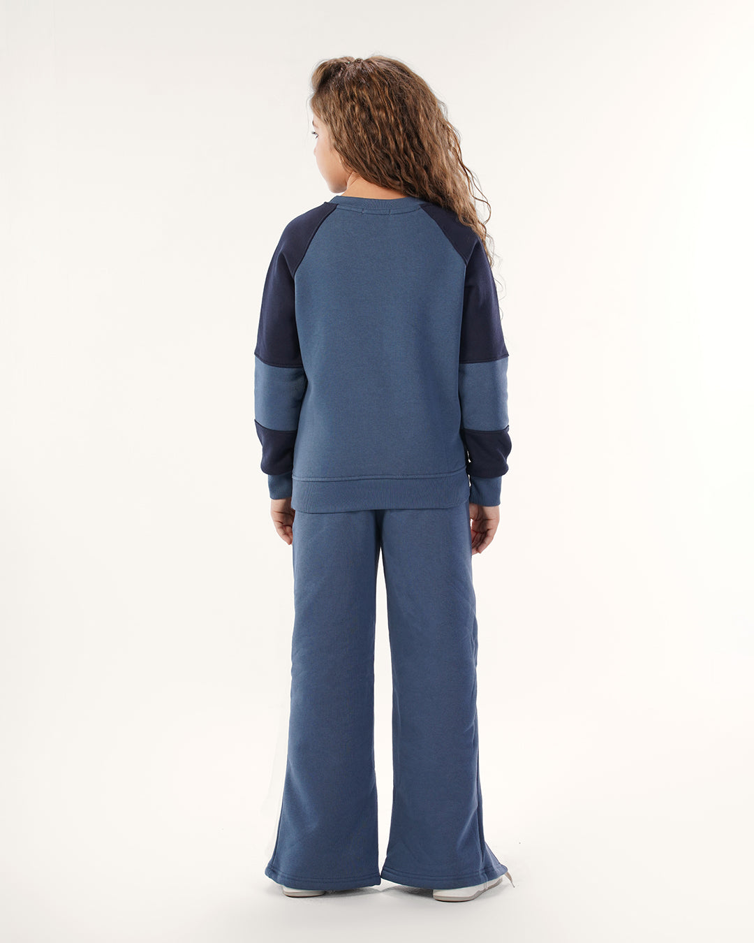 طقم رياضي هيا بنا