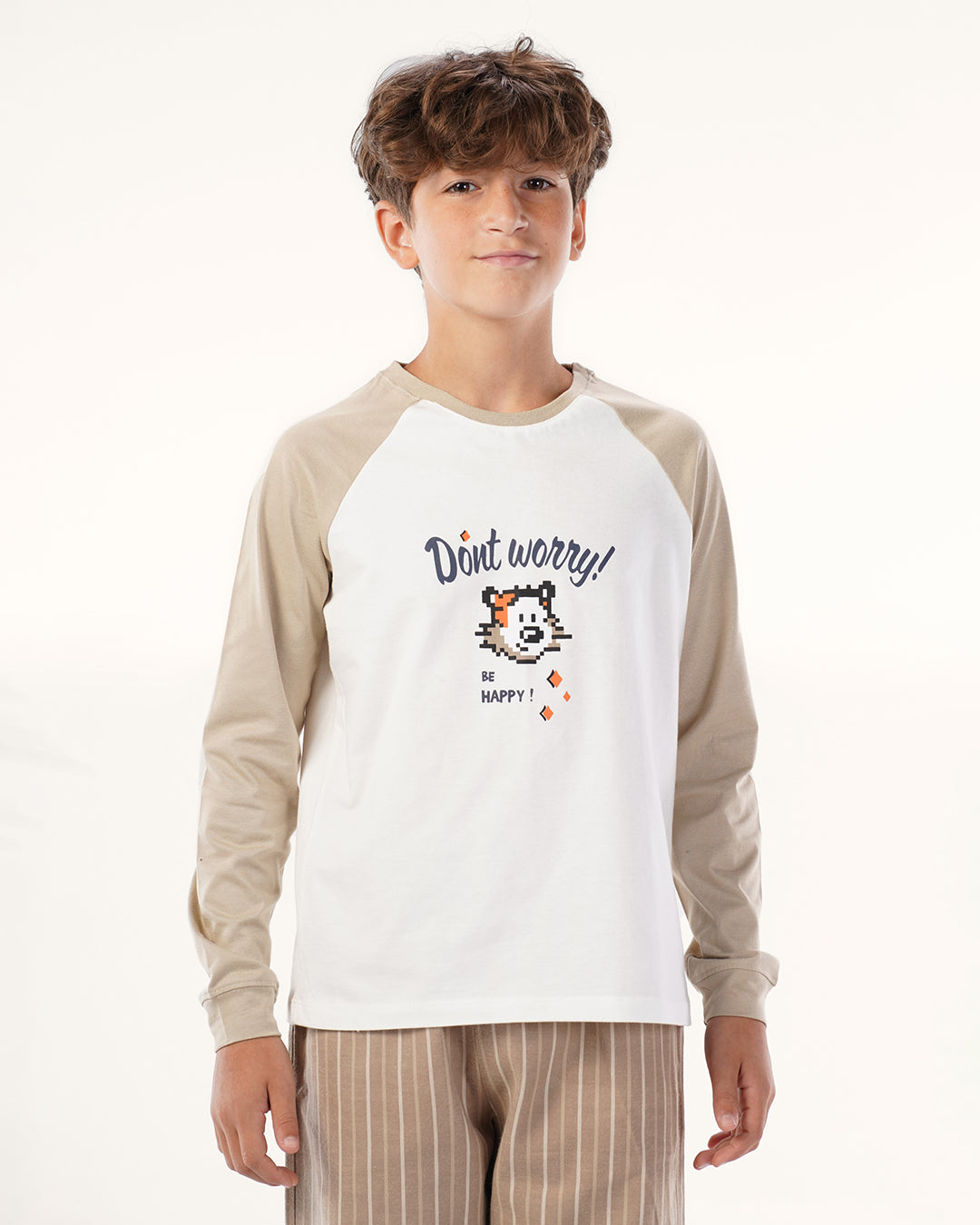 يجاما بنطلون نسيج مع توب كم رجلان طويل