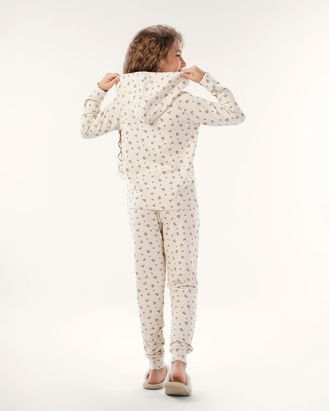 طقم سمر ميلتون ورود الشتاء