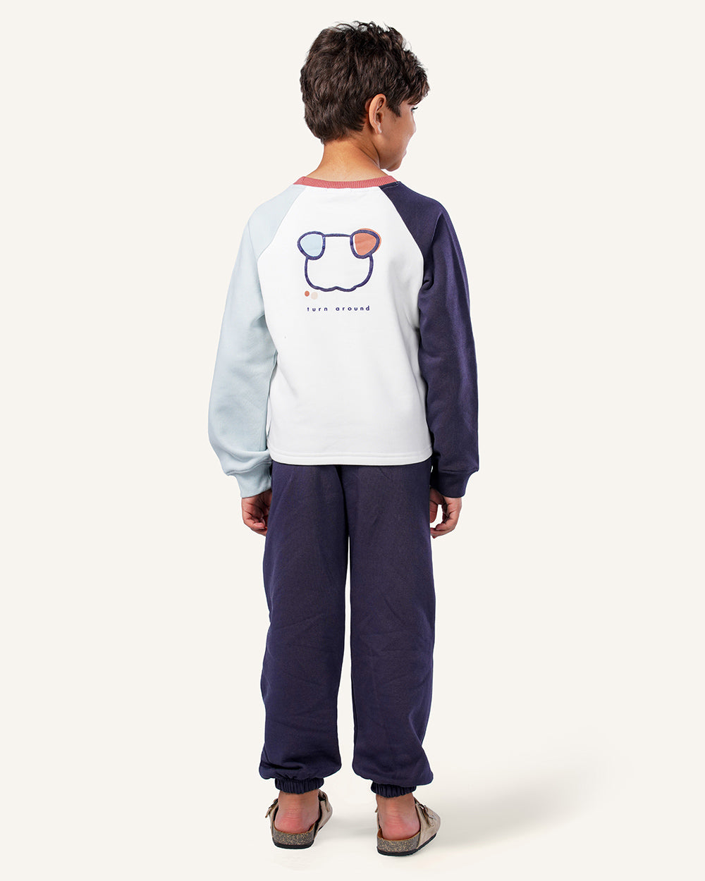 بيجاما كم طويل الكلب المشاكس