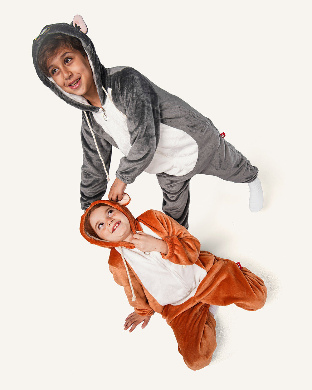 سالوبيت اطفالي علي شكل توم القط