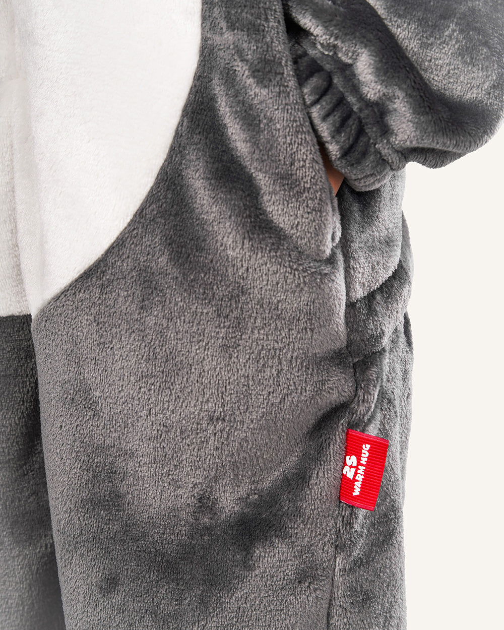 سالوبيت اطفالي علي شكل توم القط