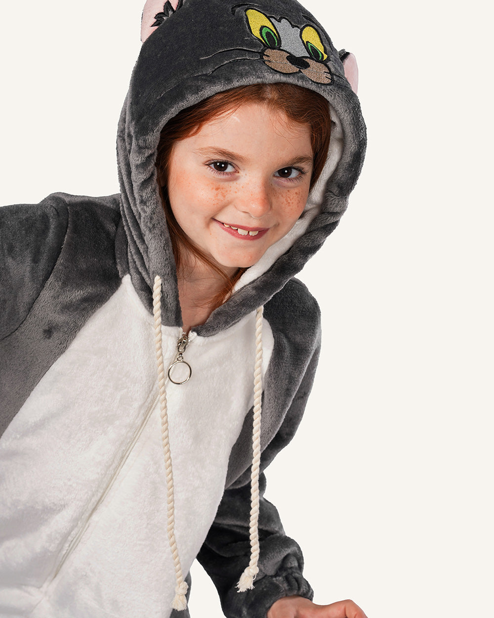 سالوبيت اطفالي علي شكل توم القط