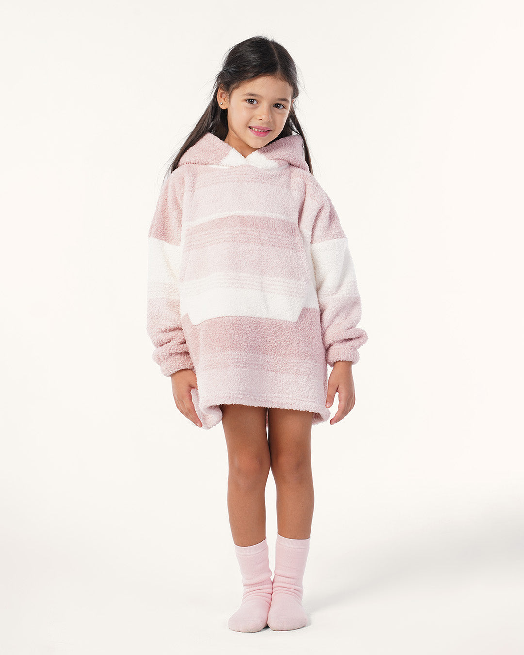 بطانيه باكمام و كابيشوه القطه الصغيره