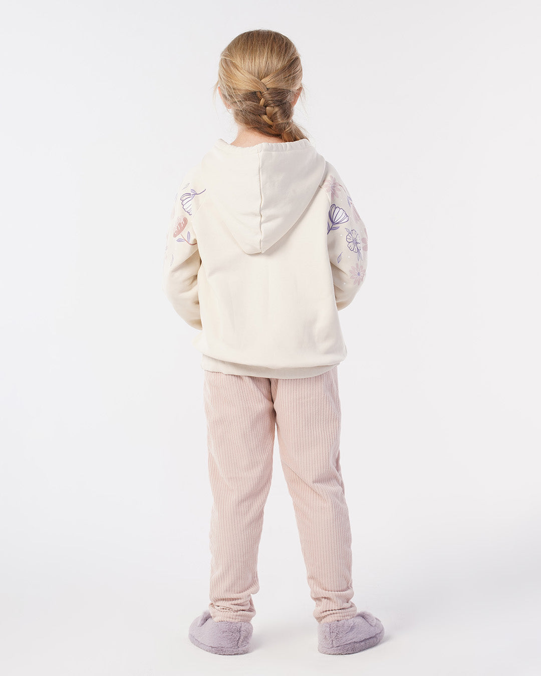 بيجاما ورود على الاكمام