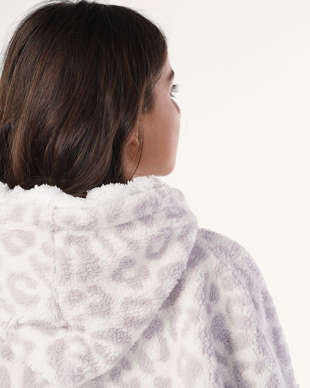 بطانيه باكمام و كابيشون نمر