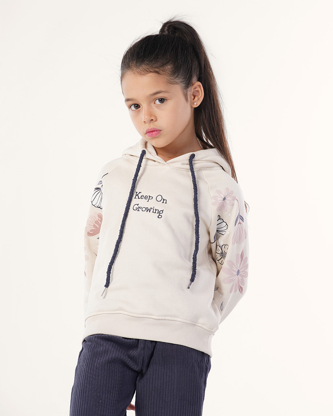 بيجاما ورود على الاكمام