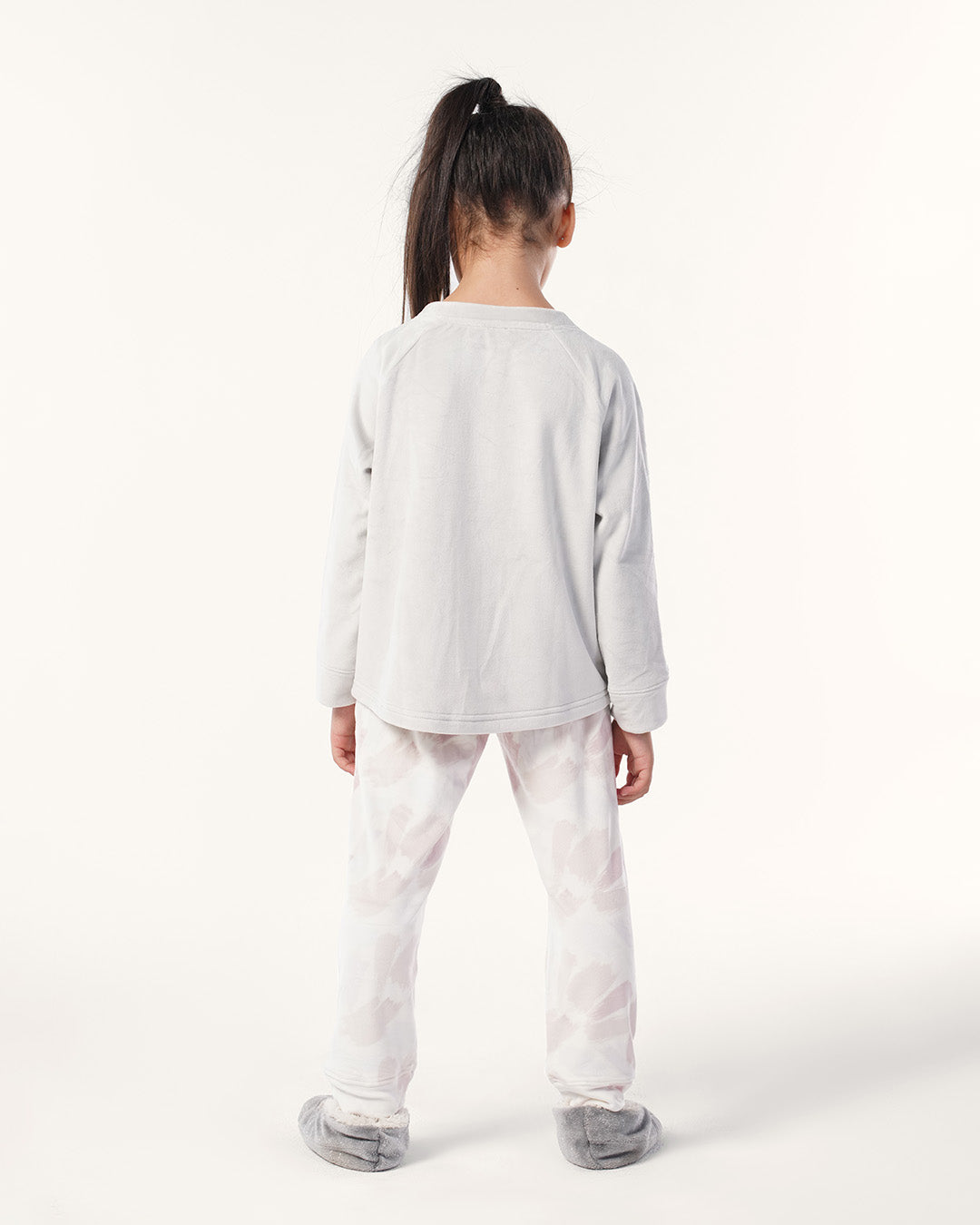 بيجاما كًم طويل و بنطلون  الوان متداخله