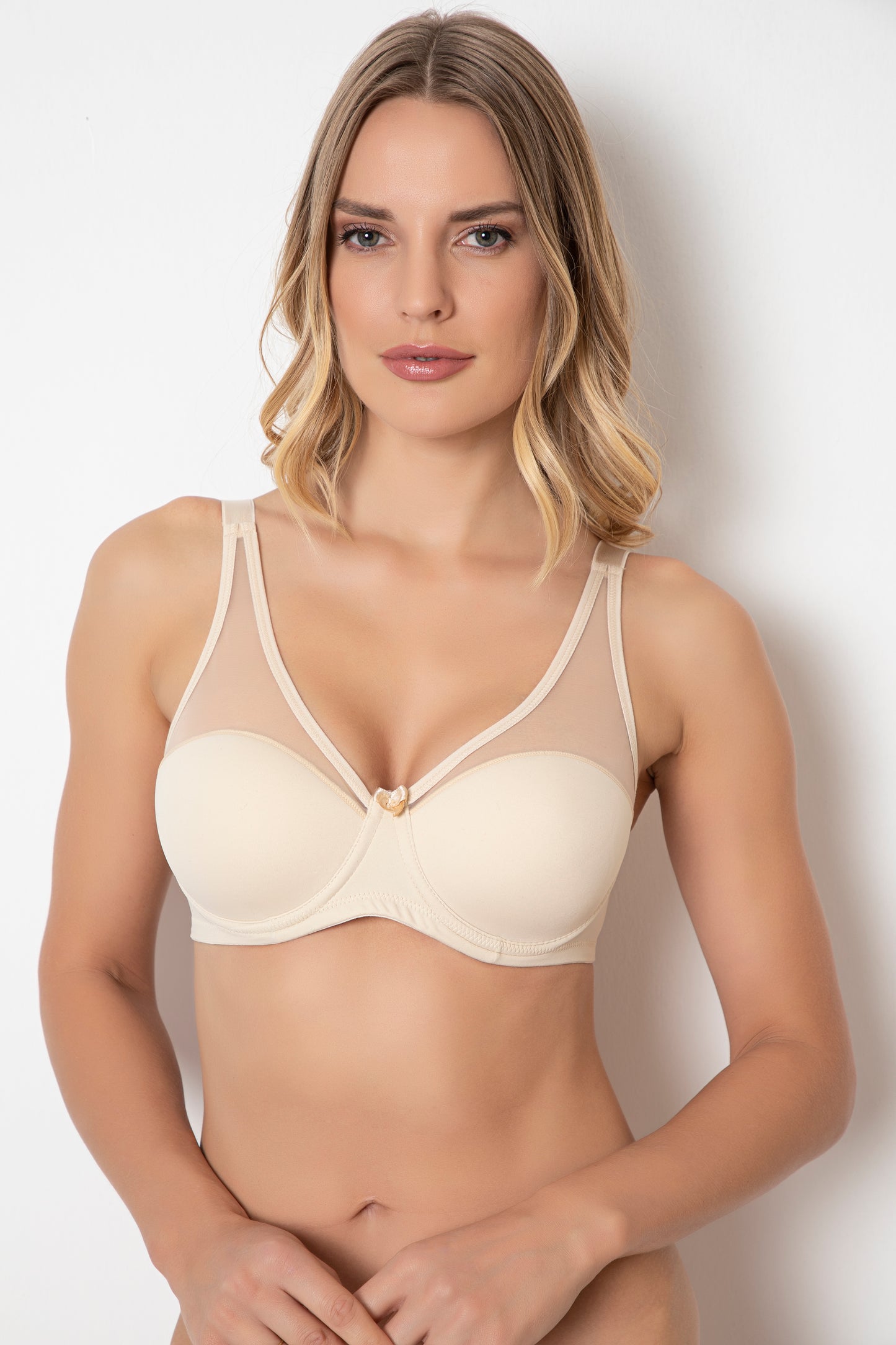 برا حريمي مني ميزر كب بحديدة