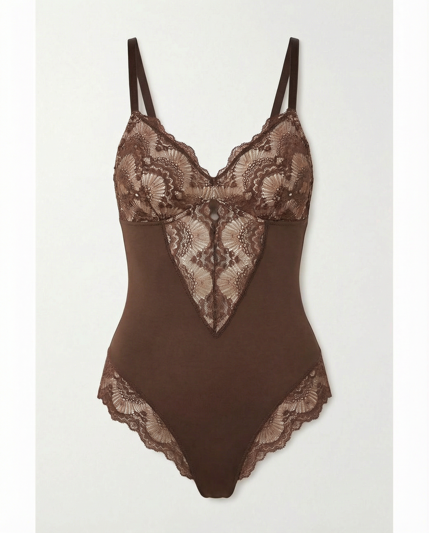 BS قميص نوم دانتيل بفتحة قلب