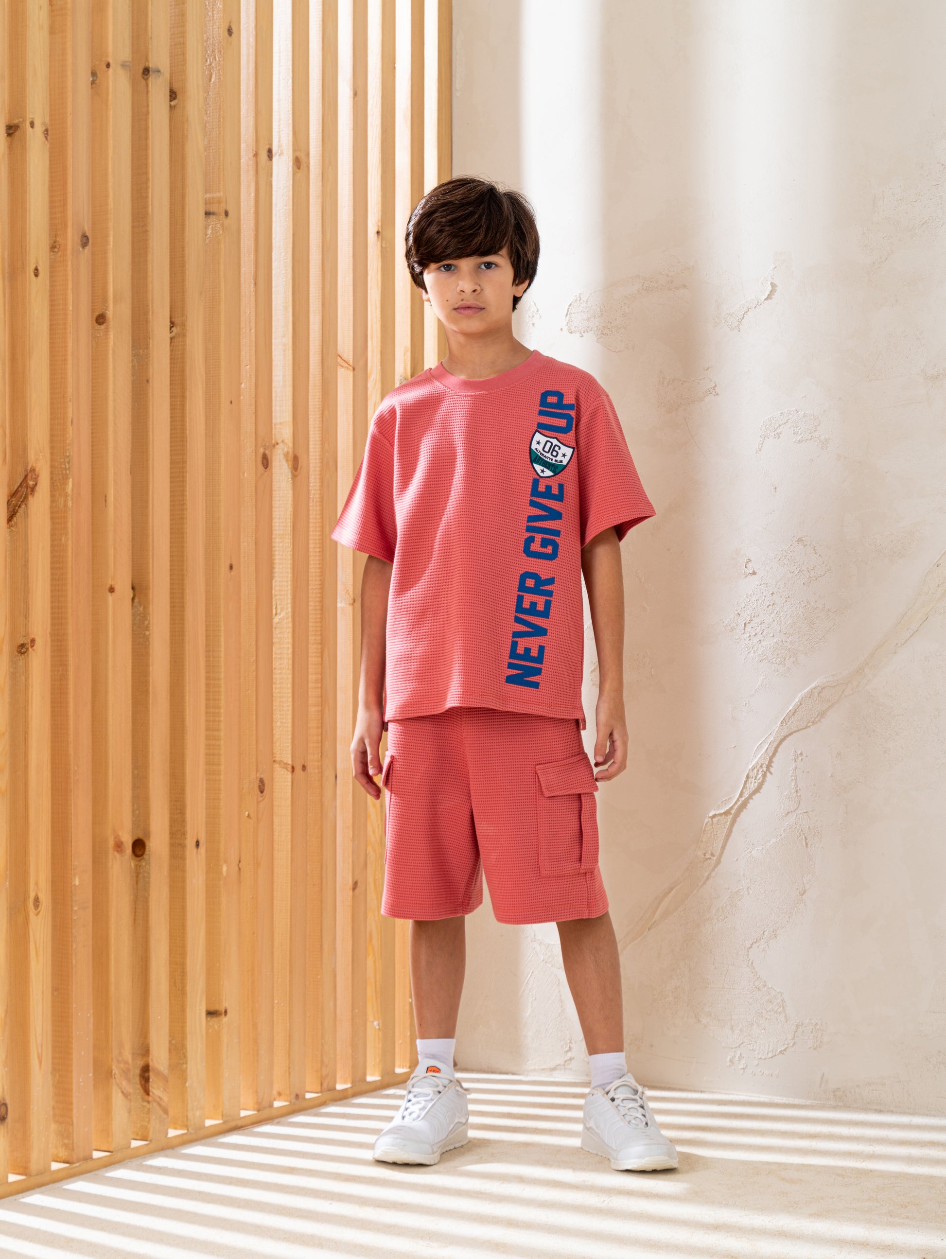 Never give up بيجاما اولادي