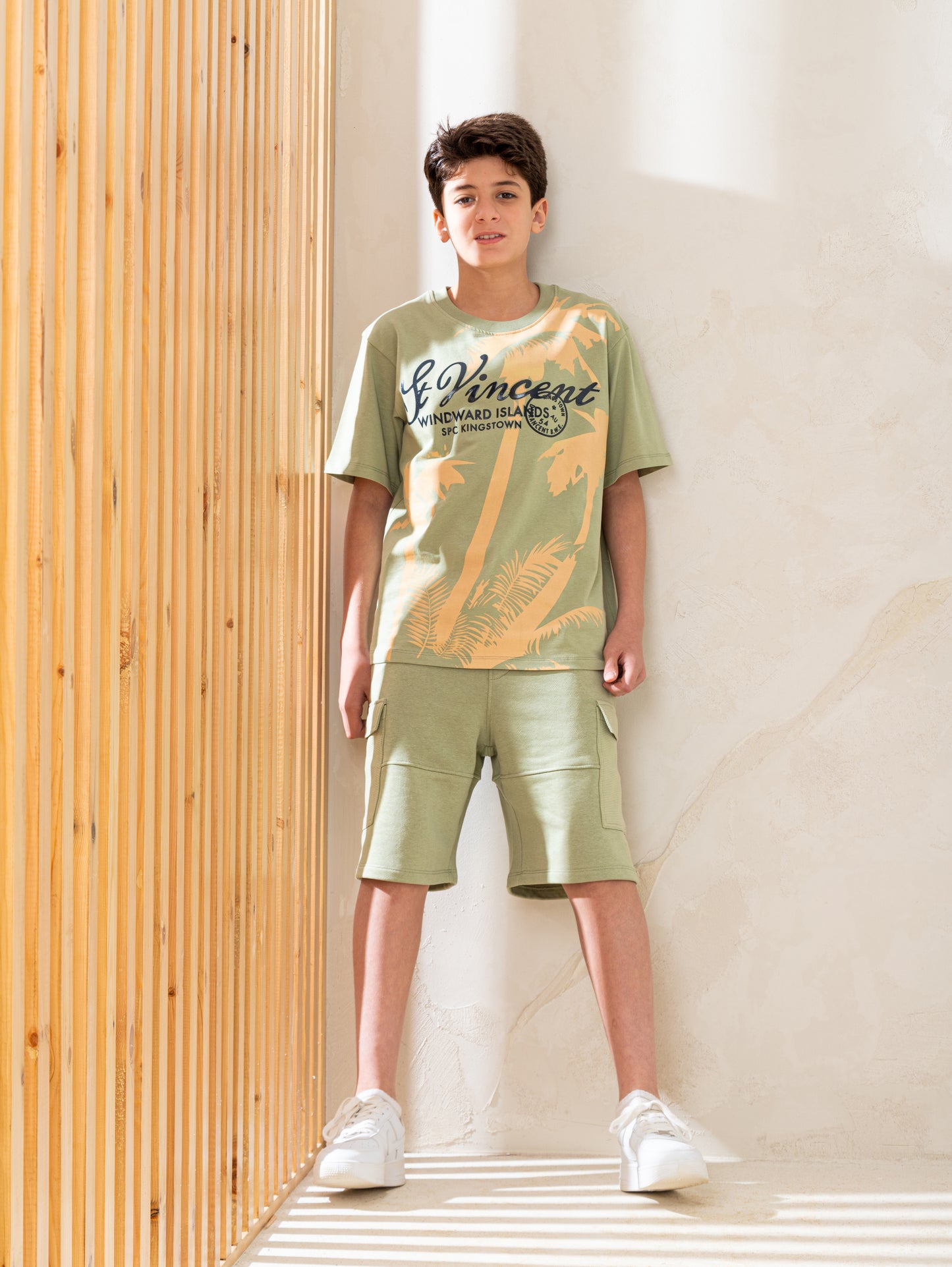 Big palm tree بيجاما اولادي